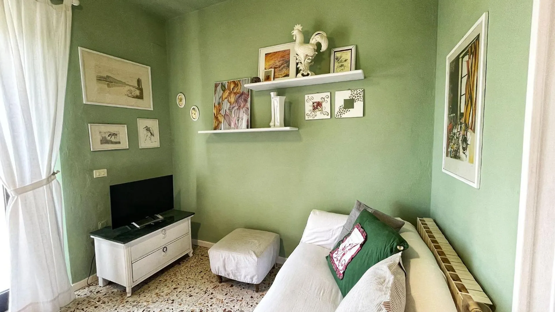 Villa Simonetta Кастеллина-Мариттима